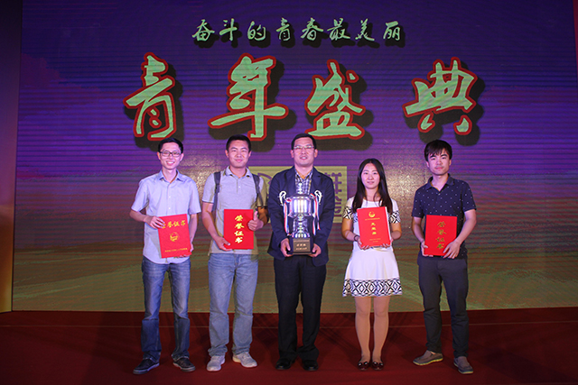 皇冠体育