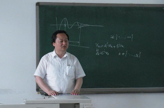 皇冠体育